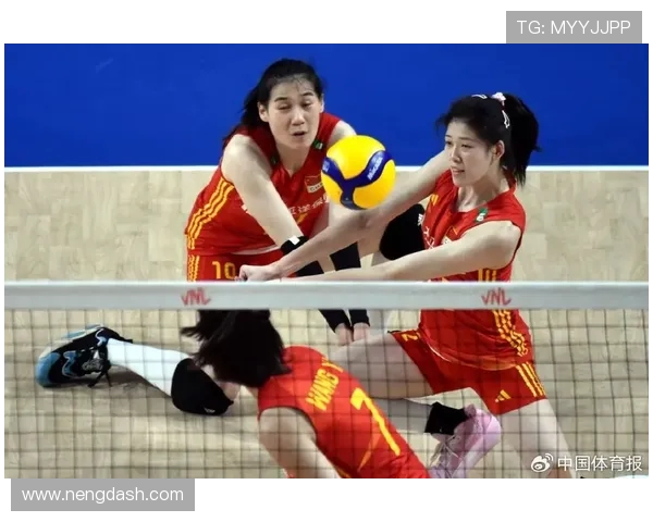 吴梦洁 32 分救赛点！中国女排香港站两连胜(2)